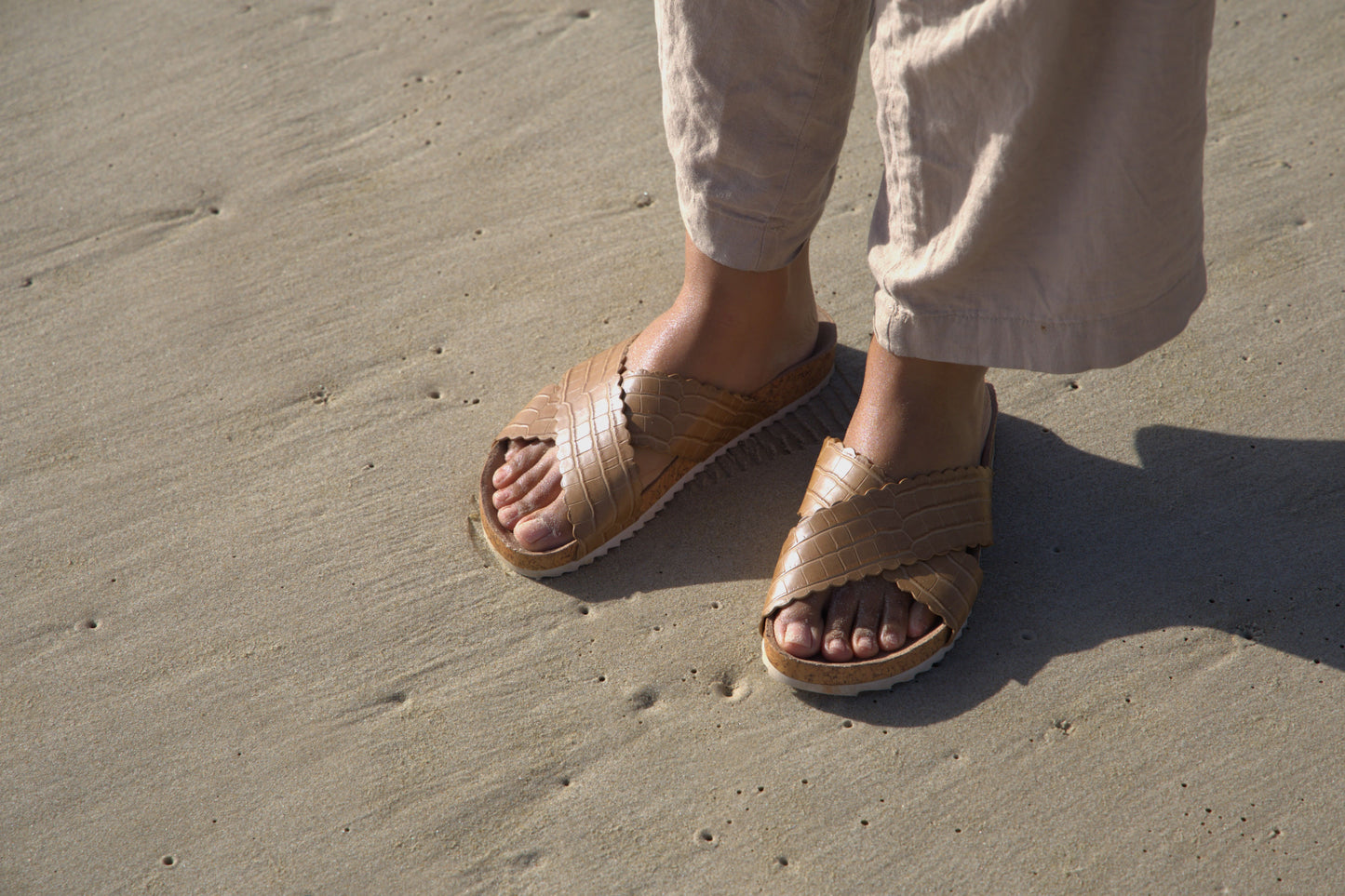 H&M Beige Sliders